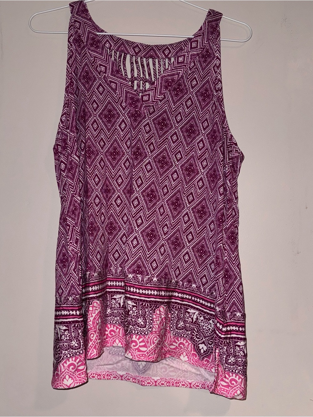 Skies Are Blue Purple & Pink Geometric Sleeveless Tank